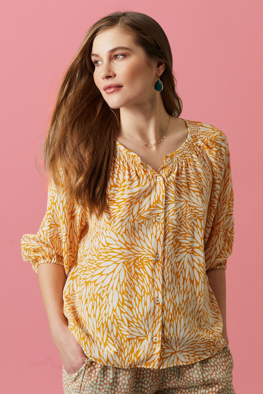 The Classic Blouse | Queen's Kiss