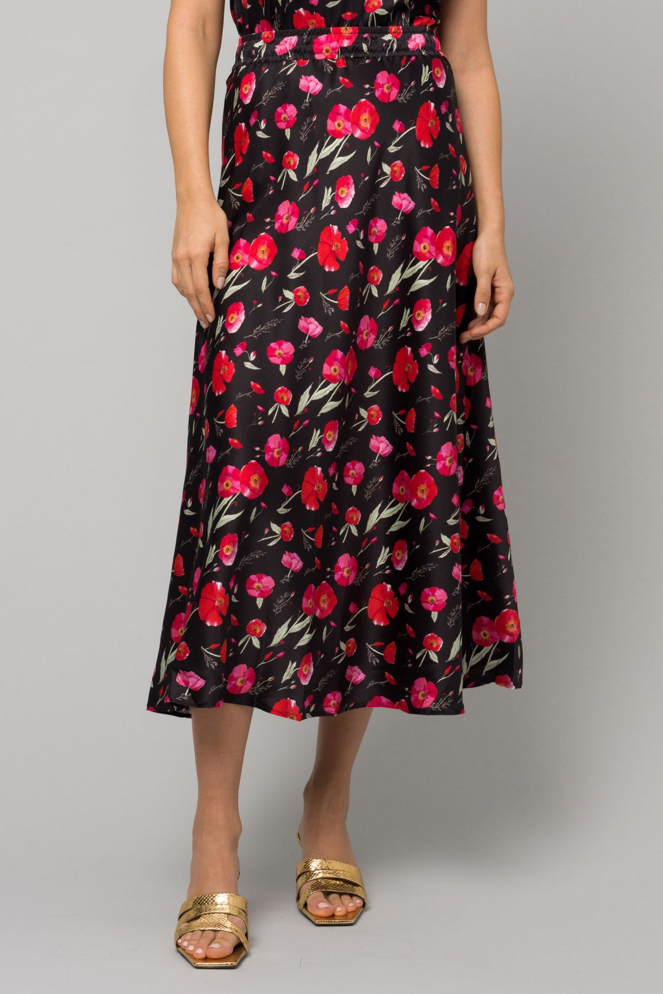 The Maxi | Poppies at Night